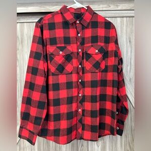Nice flannel shirt, size Medium